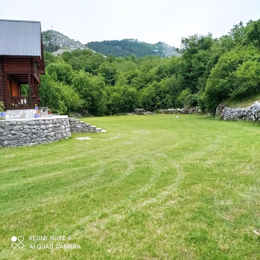 Vila Vikendica Njegusi Cetinje Exteriér fotografie